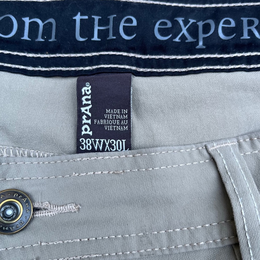 Prana Breathe Zion Hiking Cargo Pants Mens 38x30 Khaki Tan Stretch Outdoor